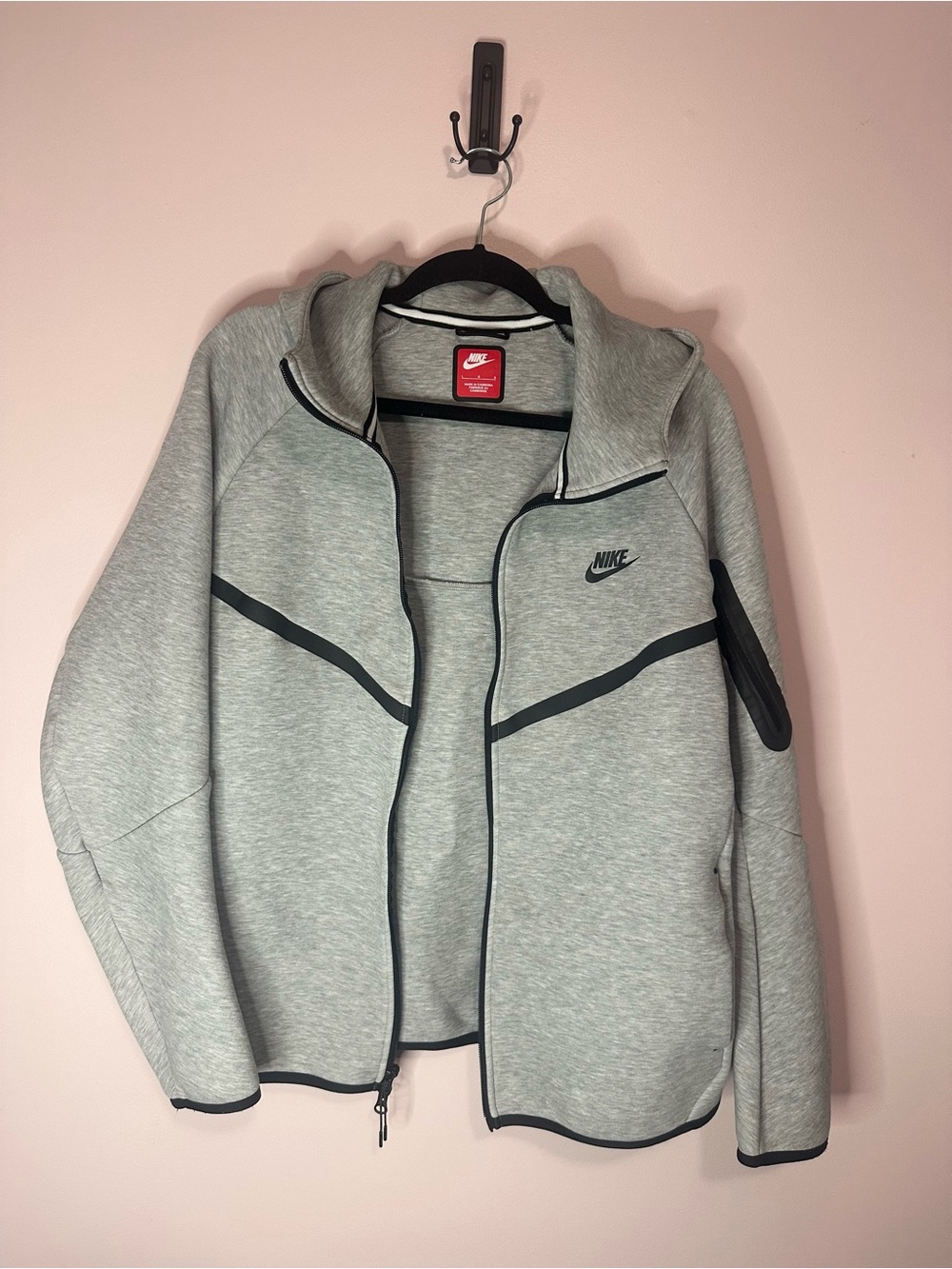 Nike Gray Full-Zip Pullover Jacket with Black Trim
